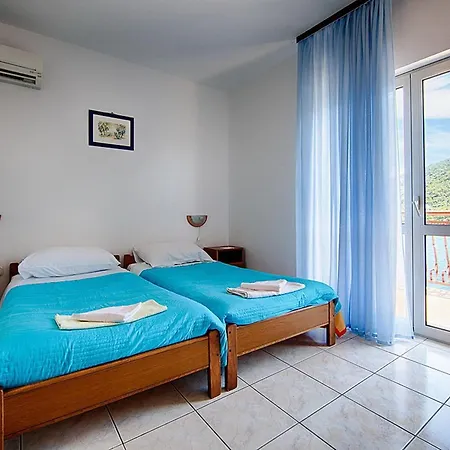 Malo - One-bedroom With Balcony And Sea View - 2nd Floor 5 * Lastovo