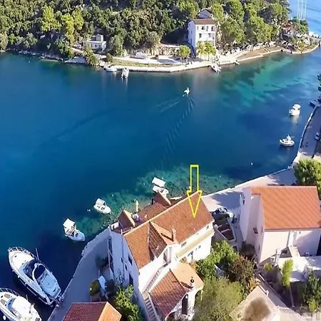 Malo - One-bedroom With Balcony And Sea View - 2nd Floor 5 Lastovo