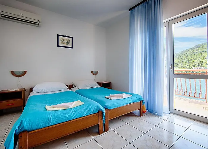 Malo - One-bedroom With Balcony And Sea View - 2nd Floor 5 * Lastovo